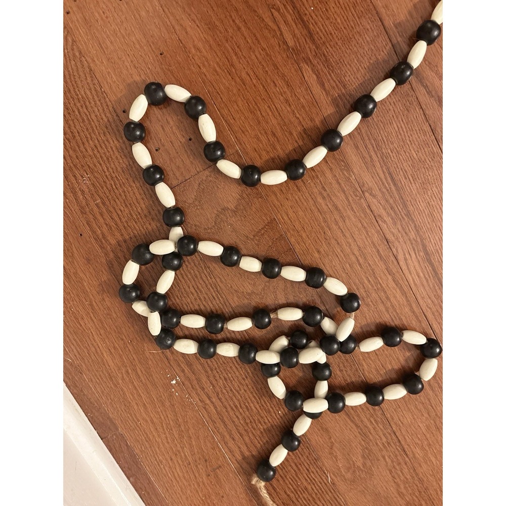 Black and White Wooden Beaded‎ Garland Sting Loops On End Easy Hang Home Decor